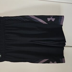 NWOT Men's UA Basketball Shorts